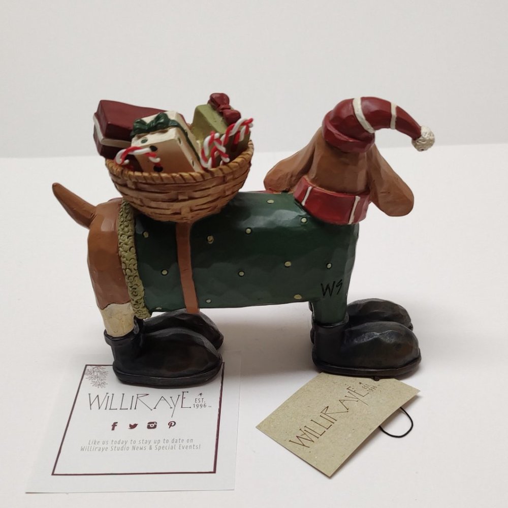 Williraye Studio - Christmas - Candy Cane Dog with Basket - Picture 2 of 5